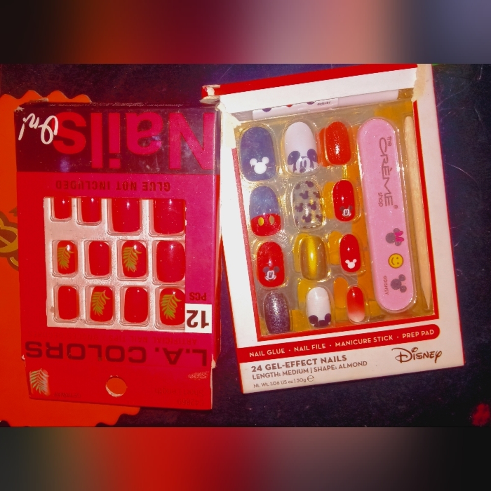 Two box Rednails